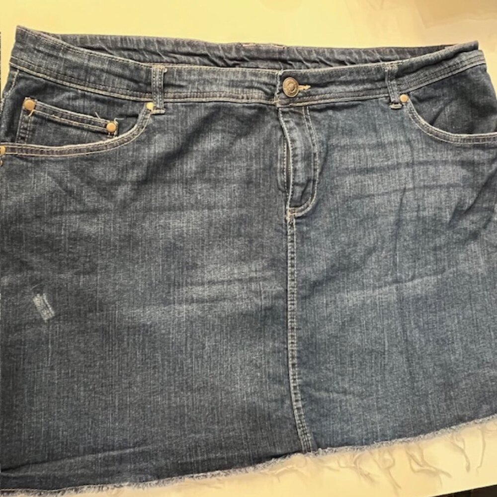 Evolution by JMS Womans Jean Skirt with Riveted Pockets and Studs on sides, 2X